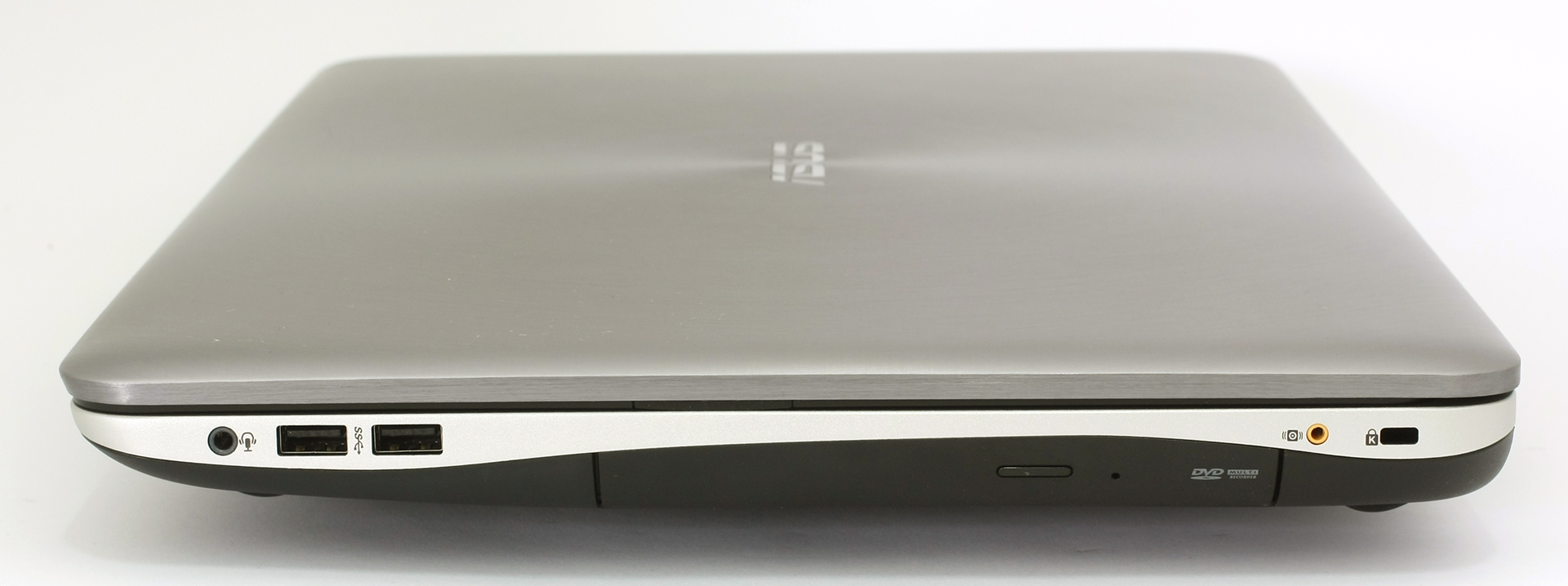 Asus N71JV, análisis de un portátil de 17 pulgadas con doble gráfica y  NVidia Optimus