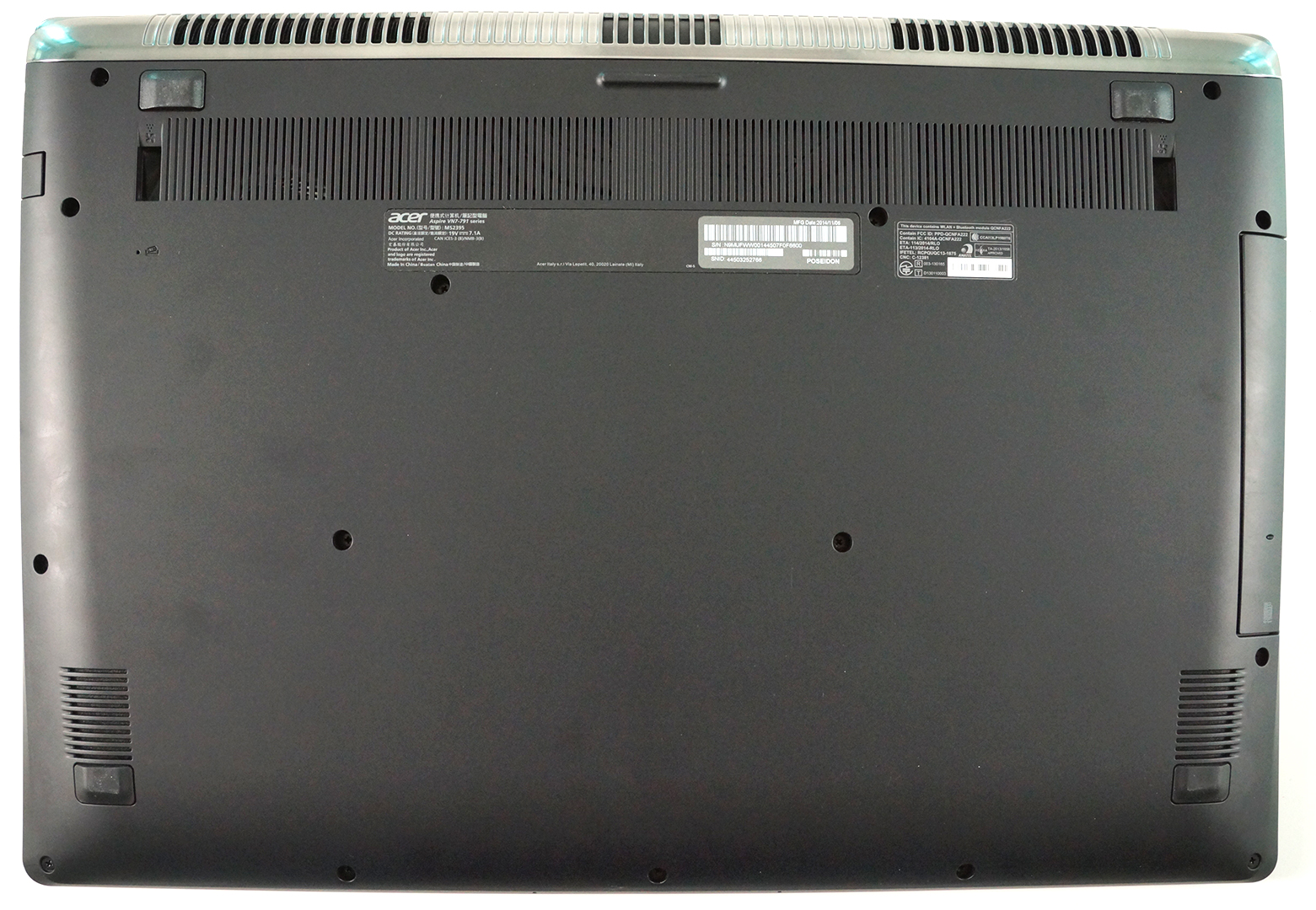 Acer Aspire V17 Nitro Black Edition (VN-791G) with Intel RealSense