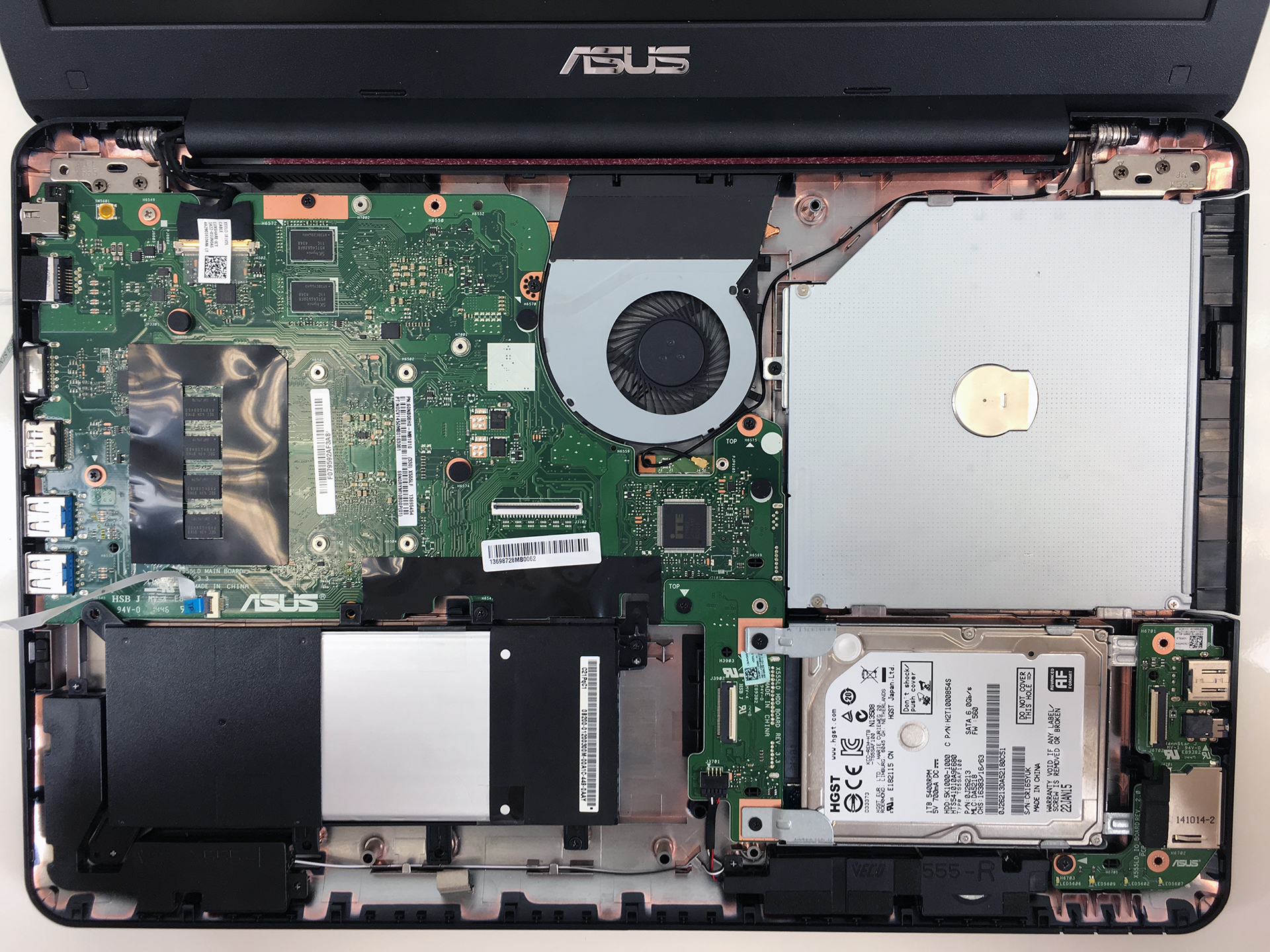 Inside ASUS X555 / K555 - disassembly, photos and upgrade options | LaptopMedia.com