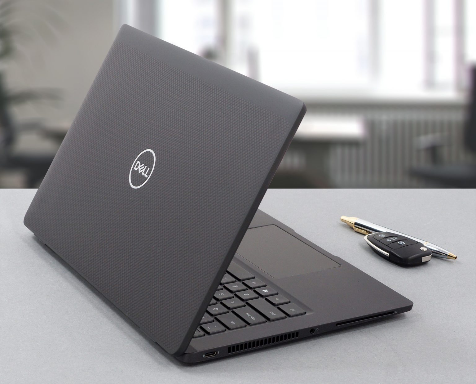 Dell Latitude Review One Of The Best Devices Dell Has Made