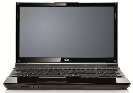 Fujitsu Lifebook AH532 - i3-3110M · NVIDIA GeForce GT 620M (1GB 