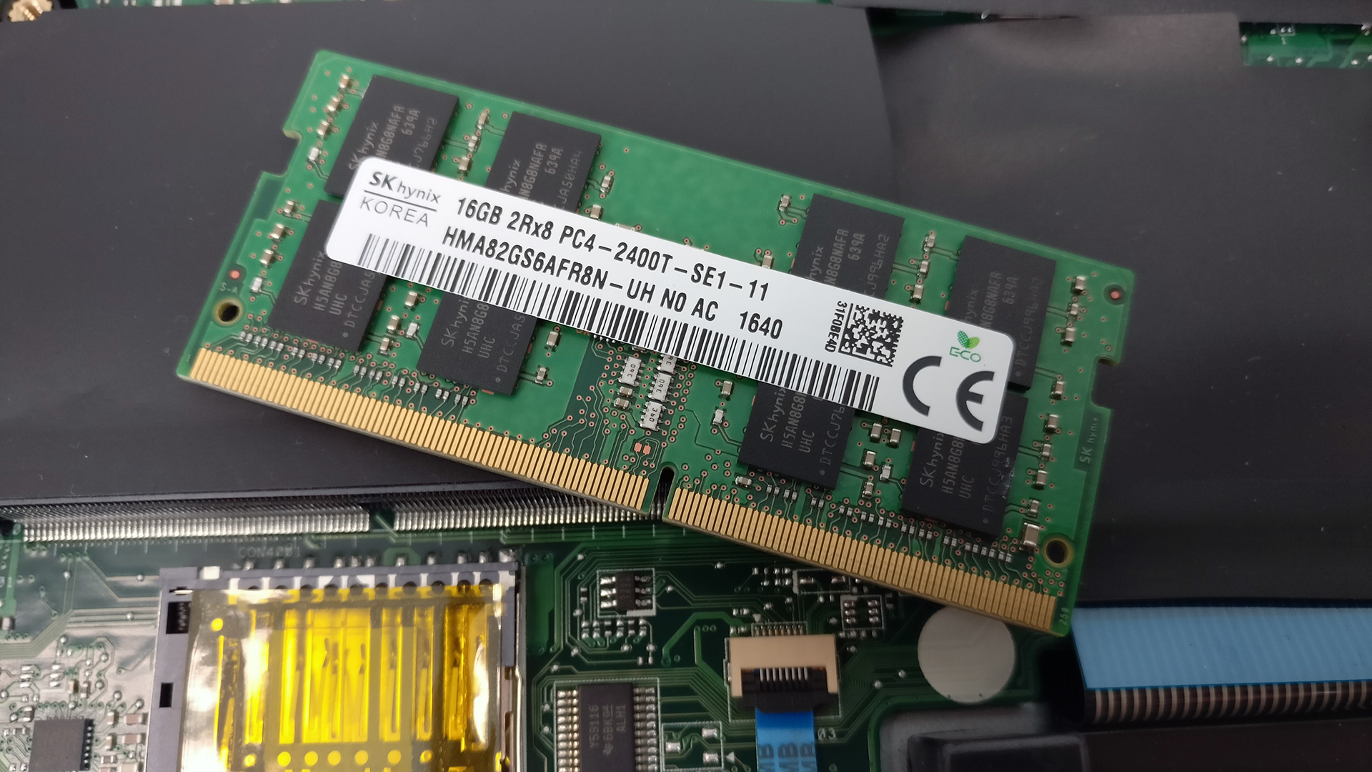 E5 ram. Асус 7265ngw. SSD для ASUS gl553v. ASUS 7265ngw SSD. Intel 7265.