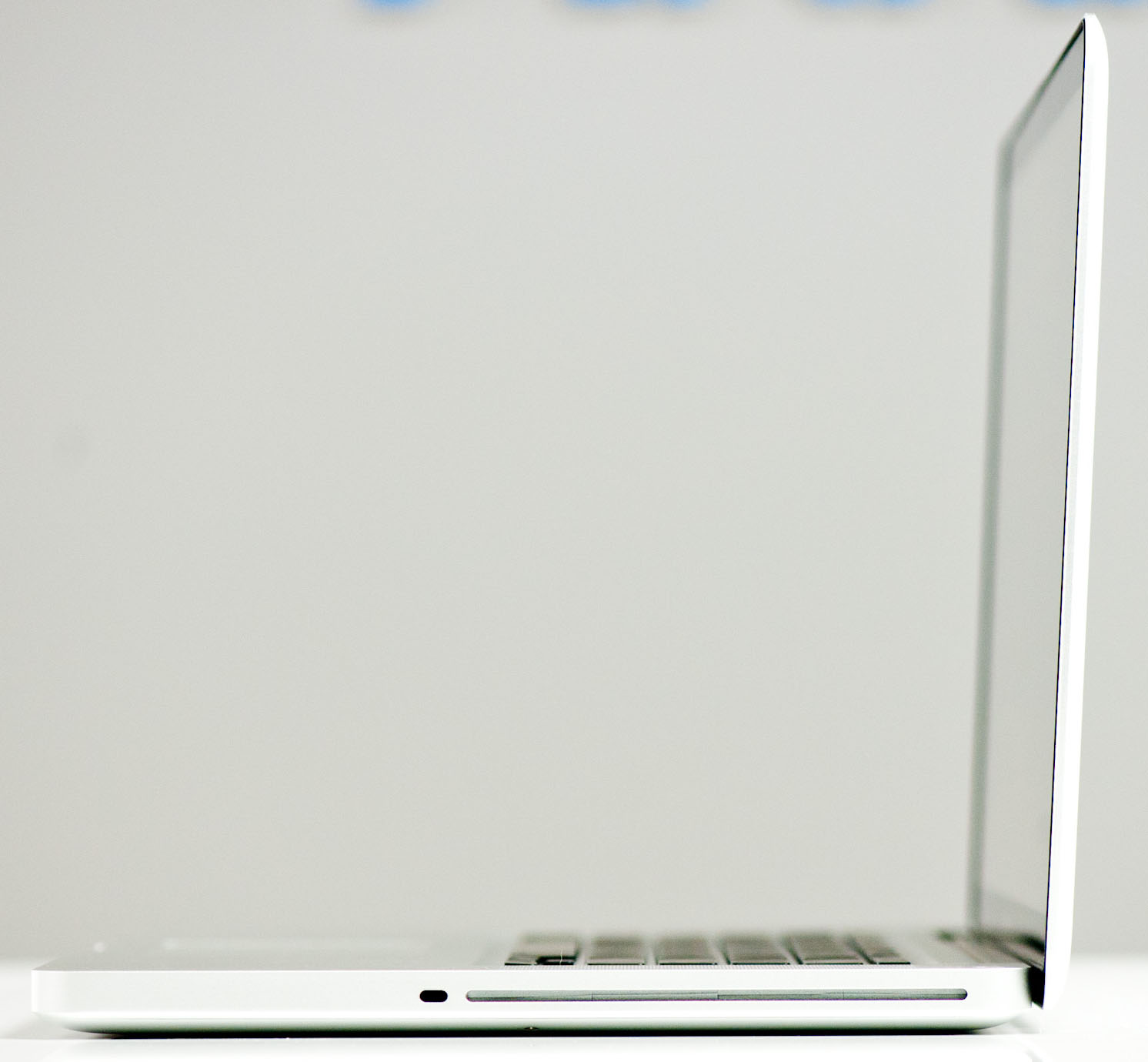 Apple MacBook Pro 15 (Late 2011) - Specs, Tests, and Prices 