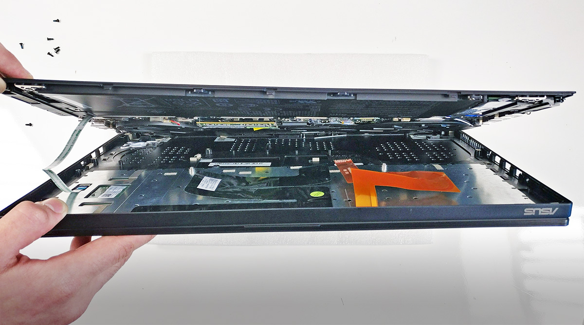 Inside ASUS ROG Zephyrus (GX501VI) - disassembly, internal