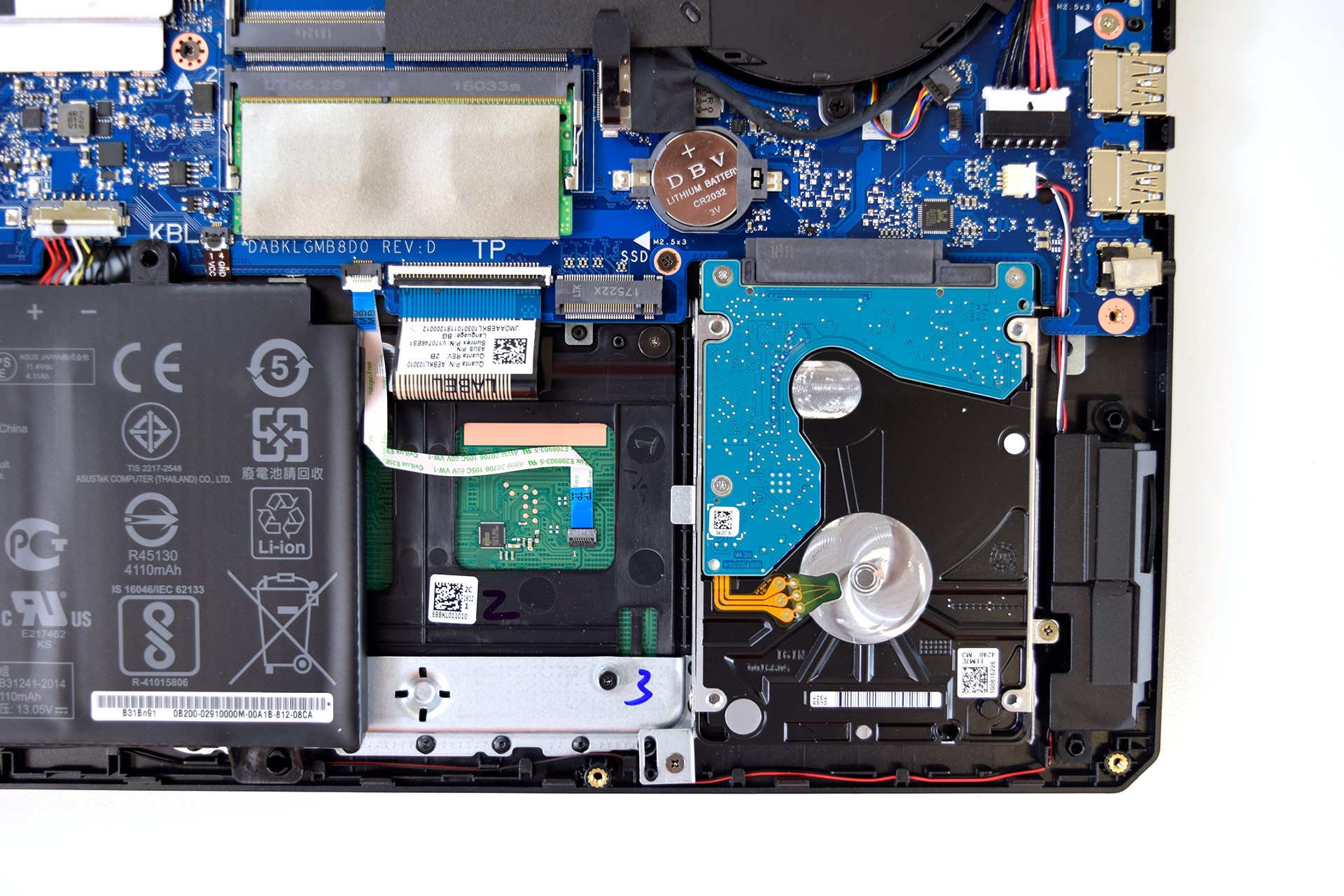 Asus Ordinateur portable de jeu TUF (FX504) 15,6 FHD, Intel Core i7-8750H,  120 Hz, NVIDIA GTX1060, 16 Go DDR4, SSD PCIe 256 Go + disque dur de 1 To
