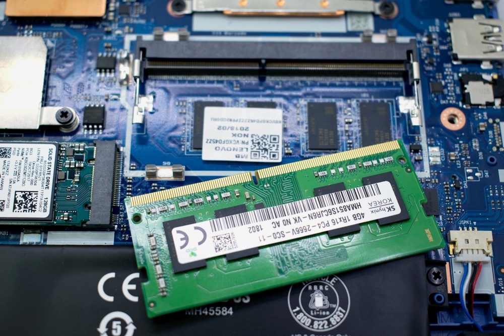 Inside Lenovo Ideapad 330-15ich - Disassembly And Upgrade Options 