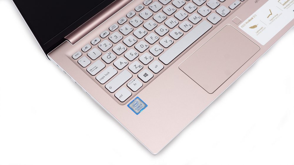 ASUS VivoBook S13 S330 review - looks good but feels cheap ...