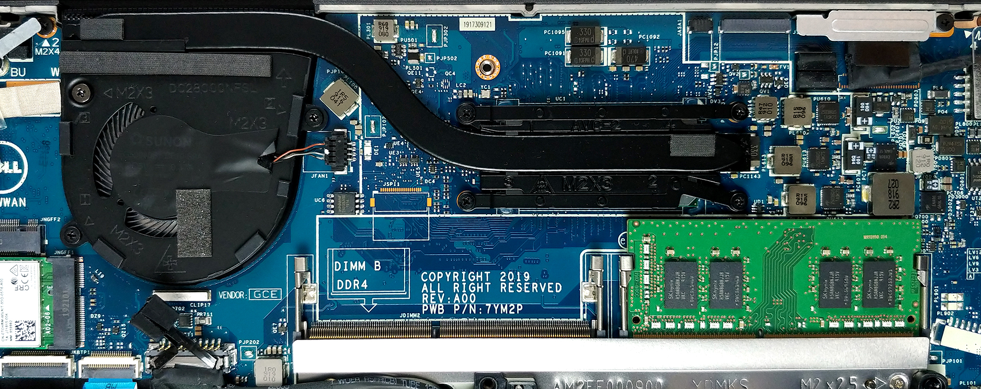 Inside Dell Latitude 14 7400 - disassembly and upgrade options |  