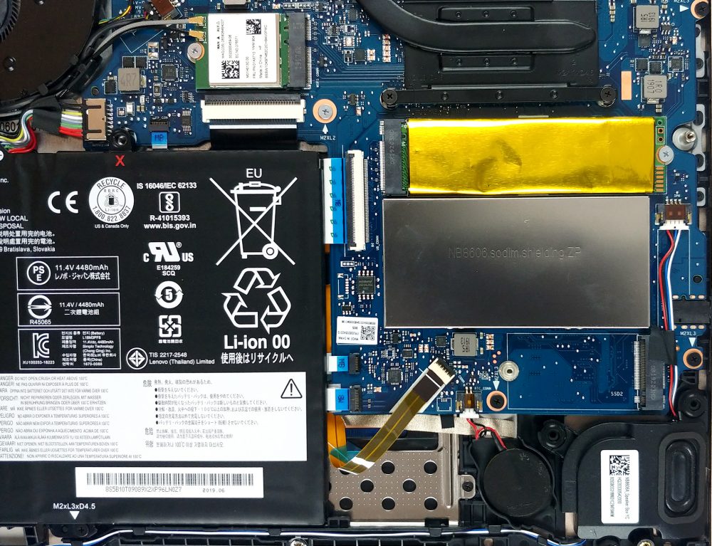 Inside Lenovo Ideapad S540 (15) - disassembly and upgrade options ...