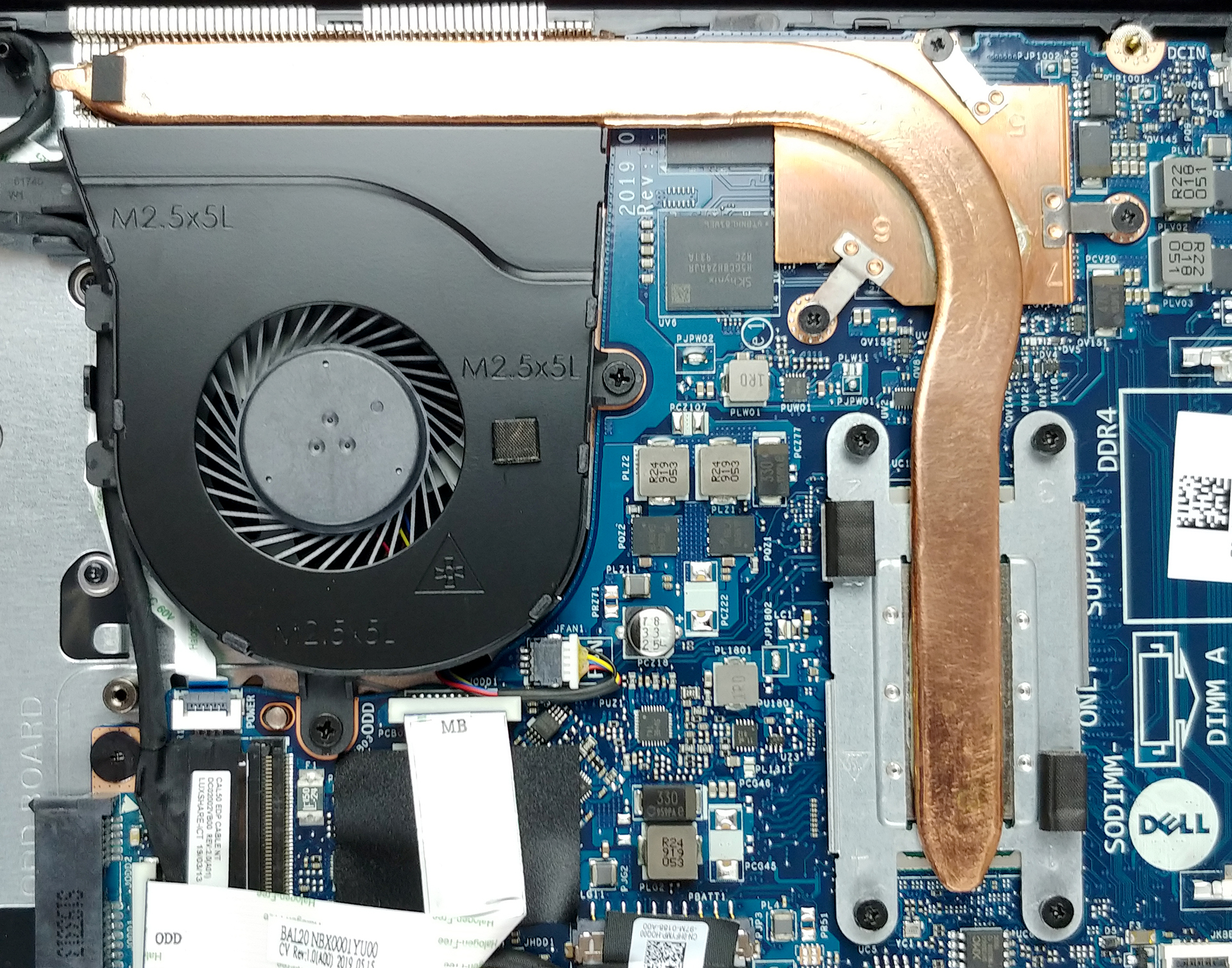 Inside Dell Inspiron 15 3593 - disassembly and upgrade options |  