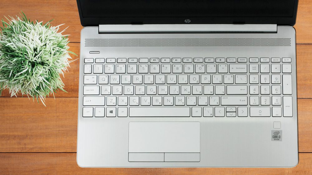 HP 15 (15-dw1000) review - you get a lot for such a low price ...