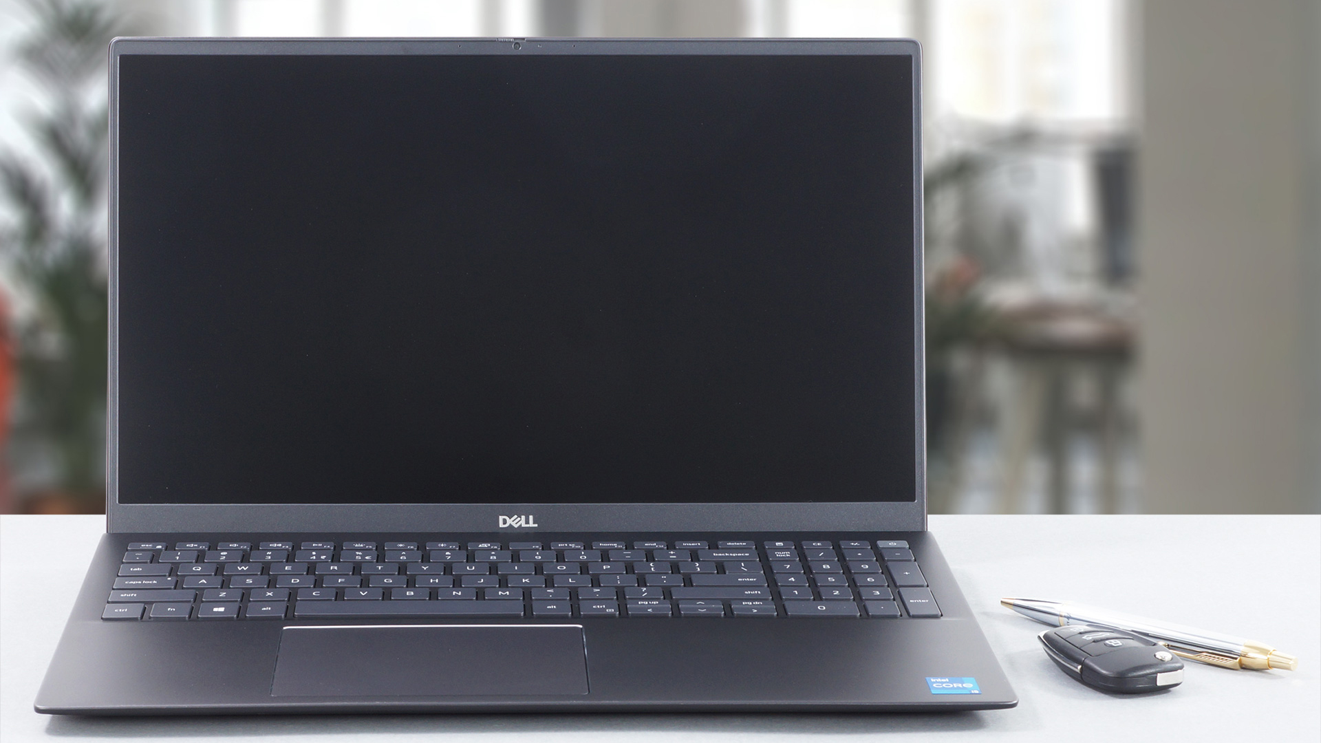 Dell Vostro 15 5502 review - a 15-incher for home and the office