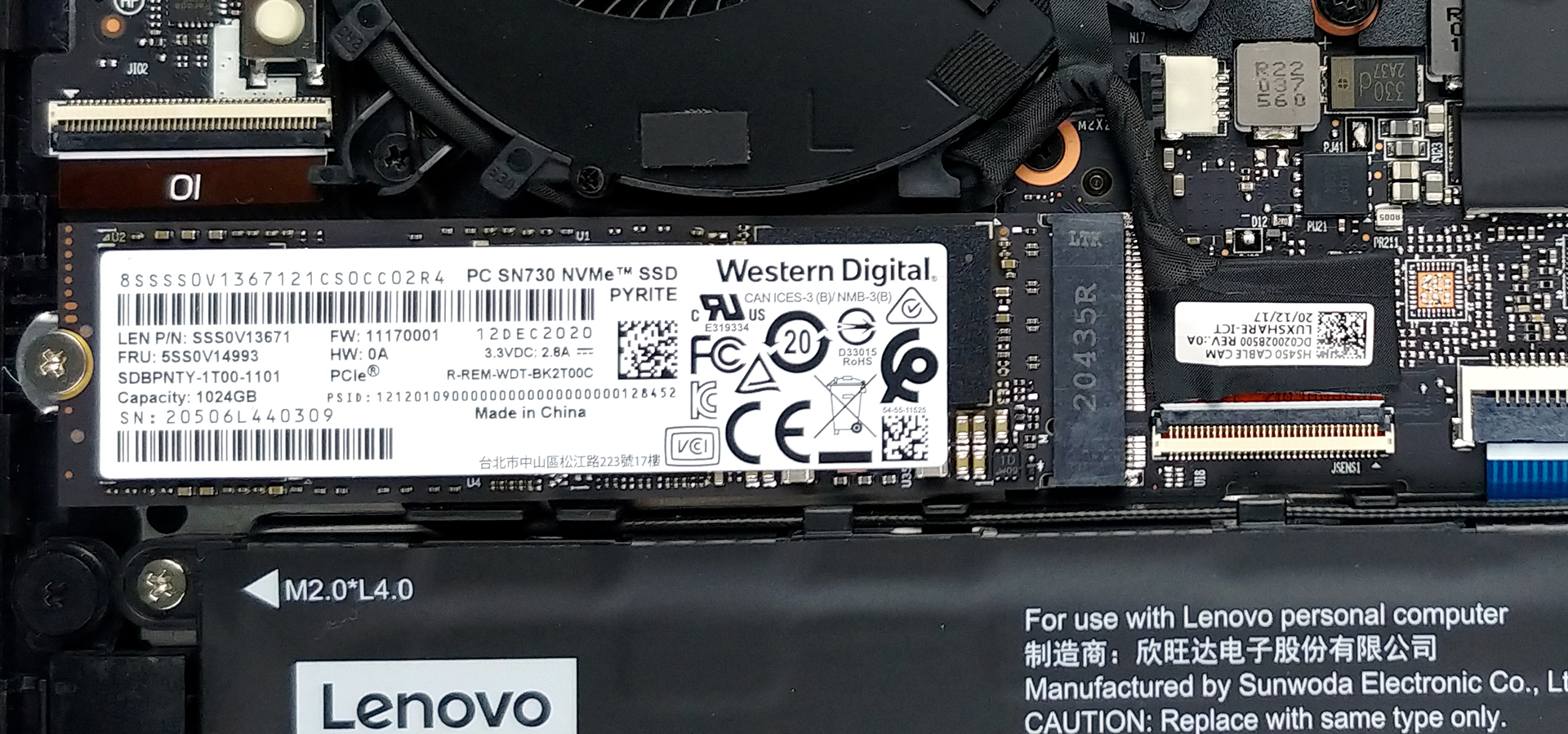 🛠️ Lenovo Yoga 7 (14) - disassembly and upgrade options 