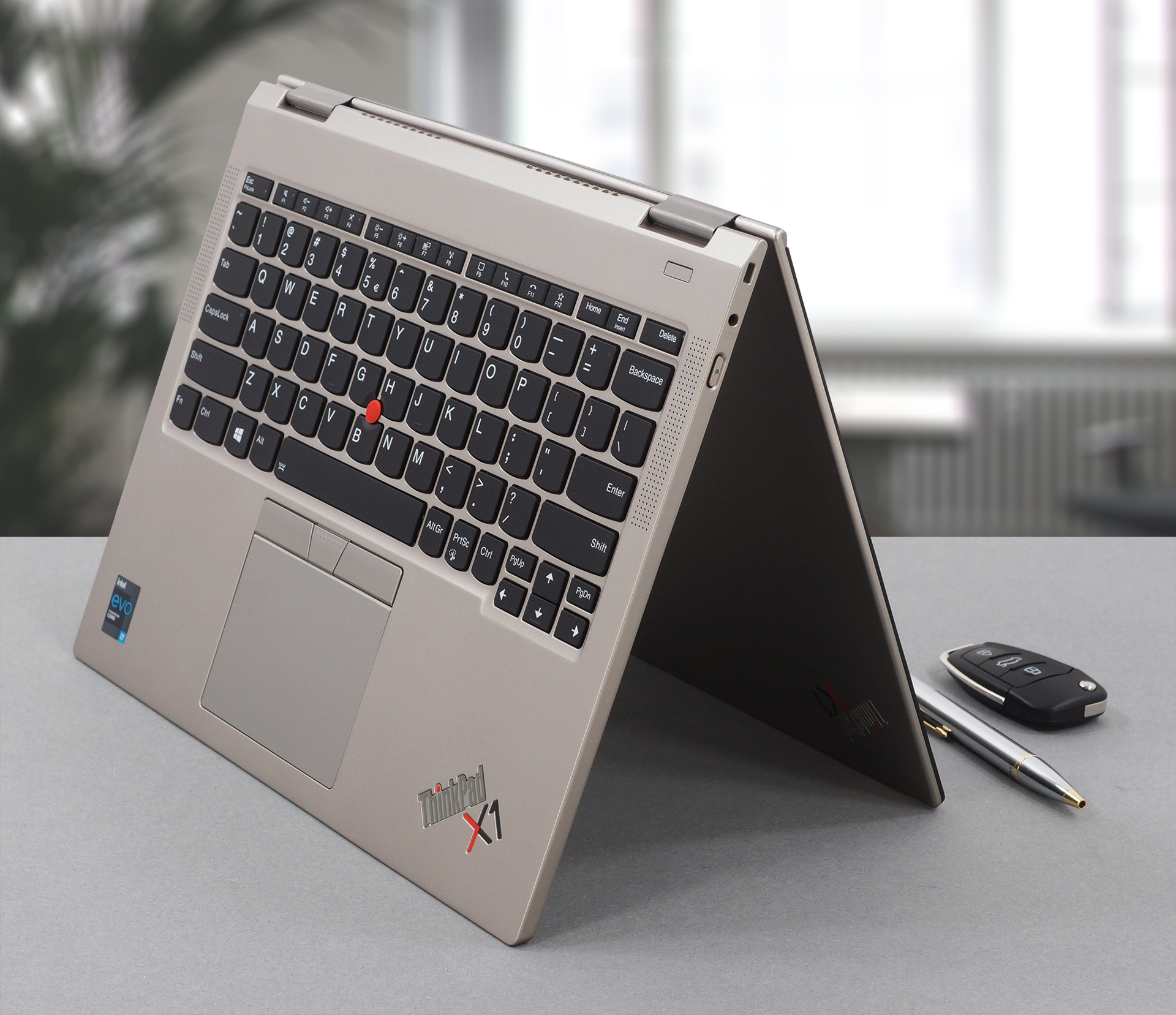 Lenovo ThinkPad X1 Titanium Yoga Gen 1 review - exploring new 