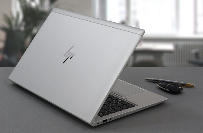 HP EliteBook 850 G8 review - premium business machine for niche ...