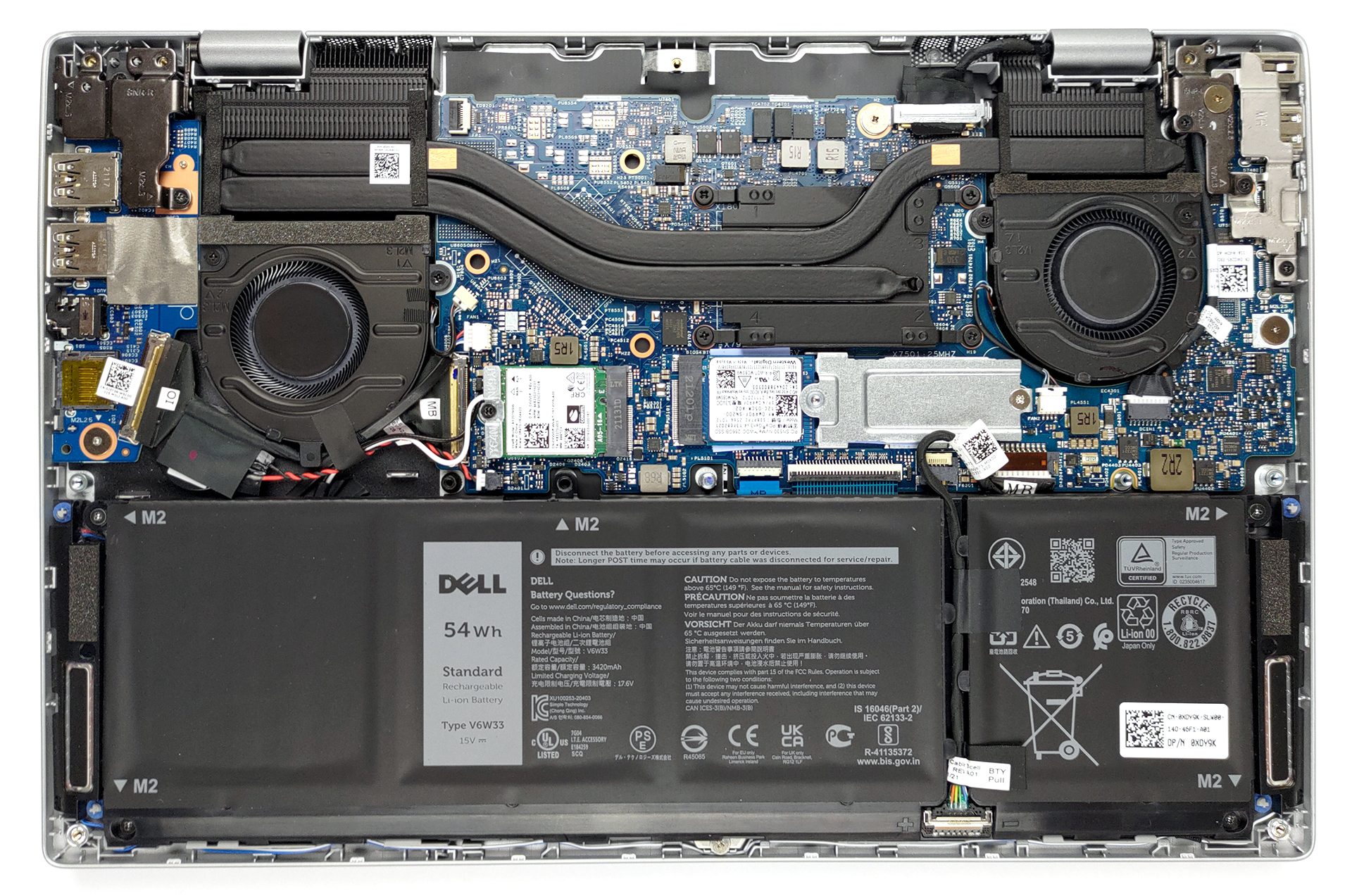 Dell Latitude 13 3320 review - а featherweight contender 