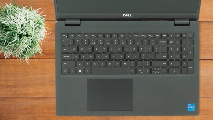 Dell Latitude 15 3520 レビュー - プラスチックの中の生活、それは ...