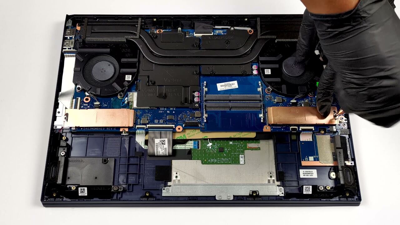 Inside HP Victus 16 (16-e0000) - disassembly and upgrade options ...