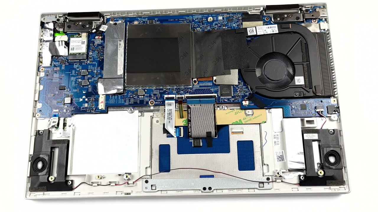 Inside HP Pavilion x360 15 (15-er0000) - disassembly and upgrade ...