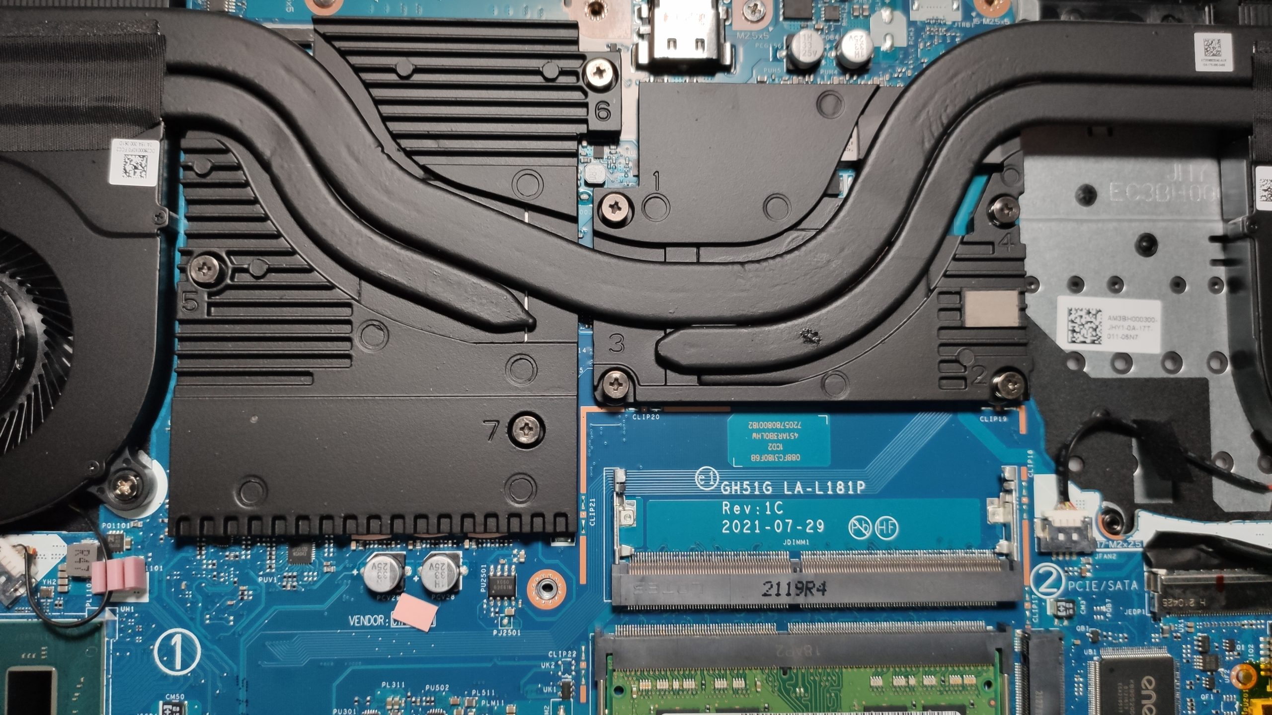 Acer Nitro 5 - 15.6 Laptop Intel Core i5-11400H 2.70GHz 16GB RAM 512GB SSD  W11H