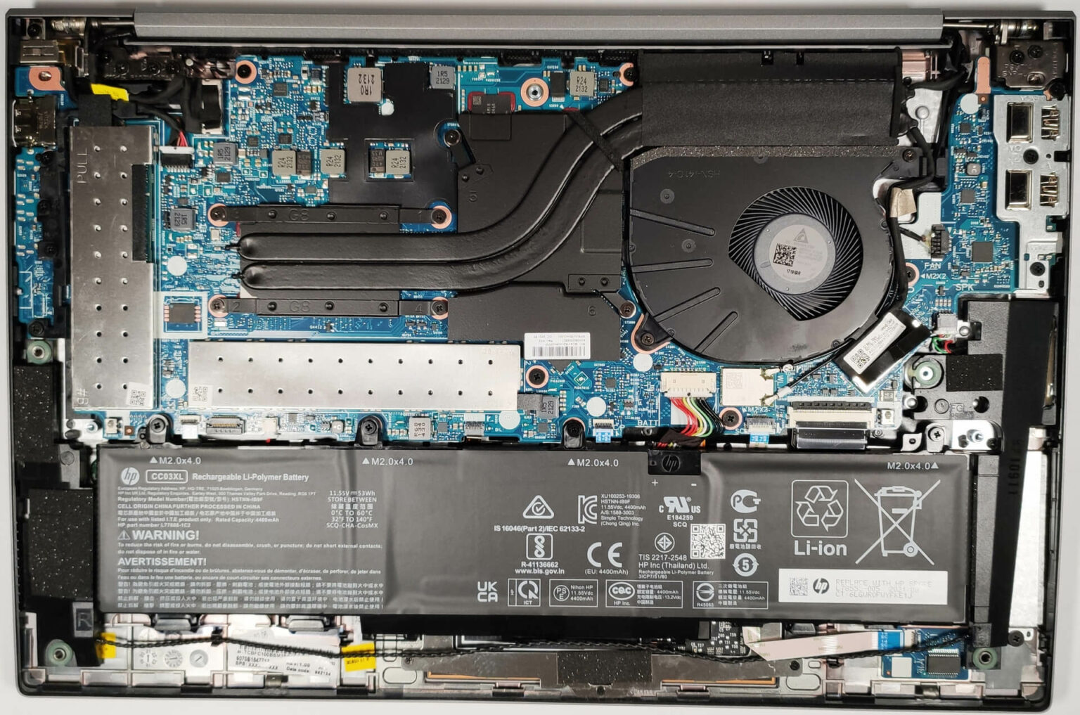 Inside HP ZBook Firefly 14 G8 - disassembly and upgrade options ...
