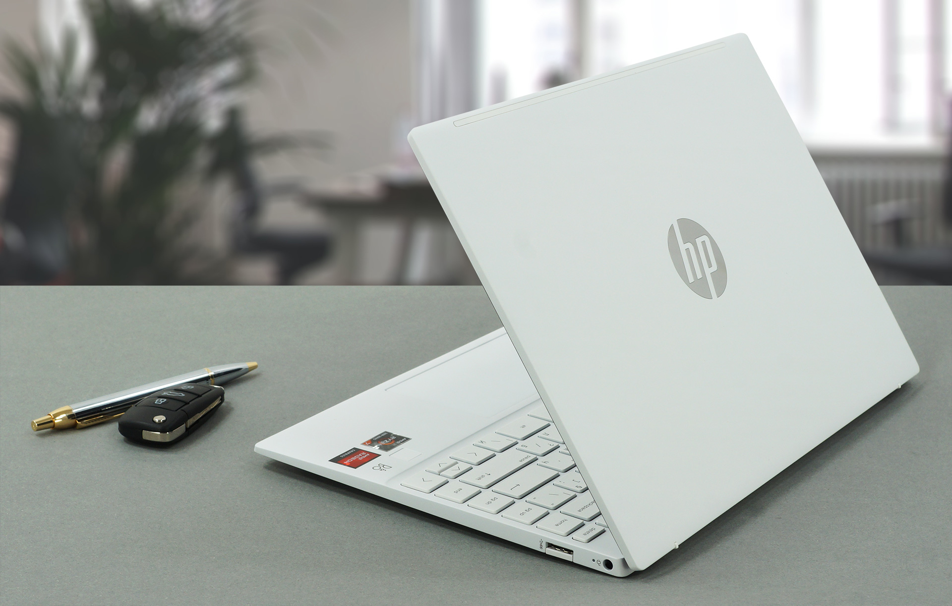 HP Pavilion Aero 13 (13-be0000) review - powerful and efficient 