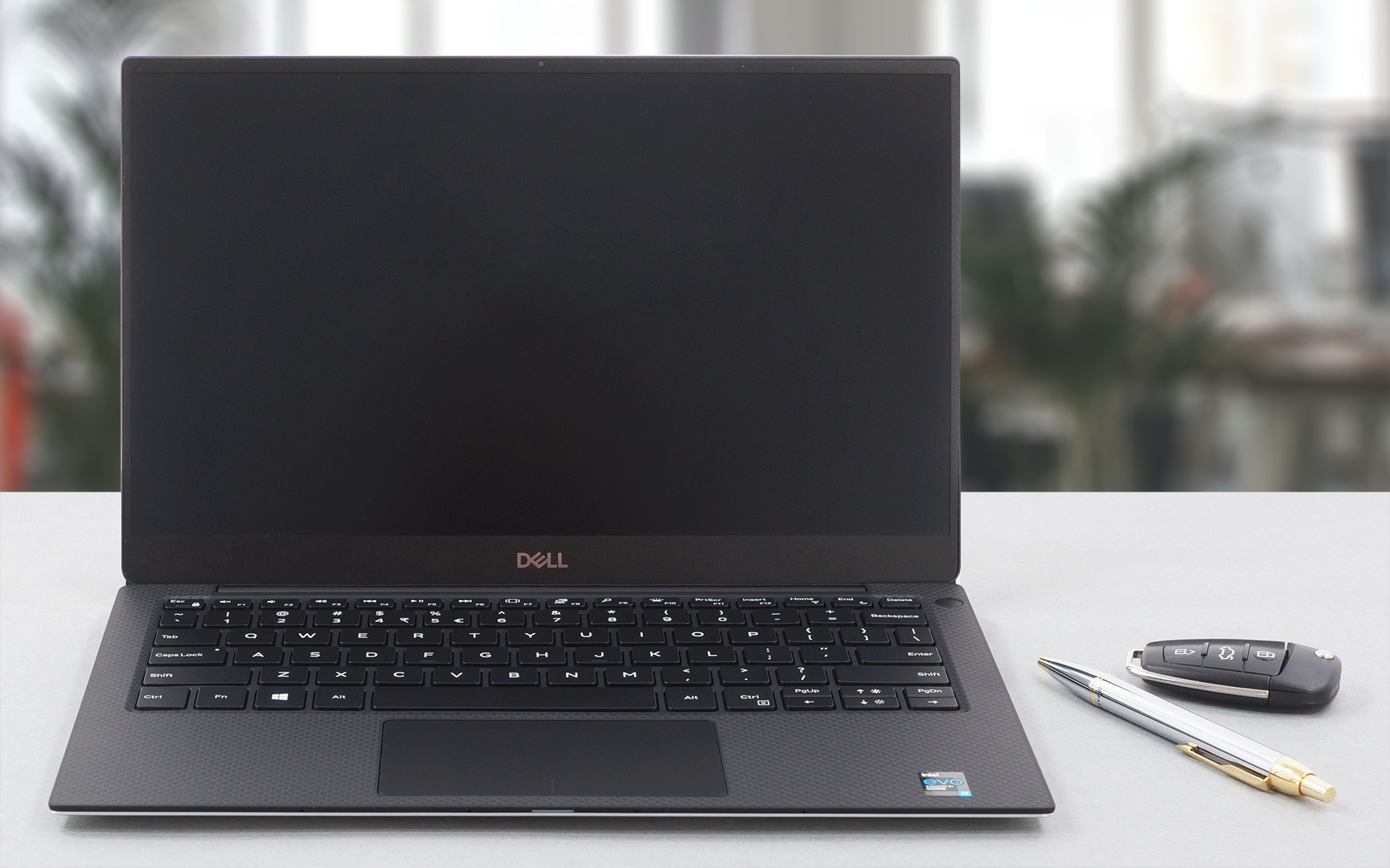 Dell XPS 13 9305 review - old but sleek chassis with new hardware 
