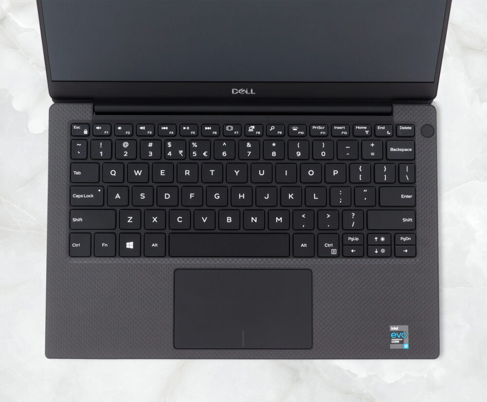 Dell XPS 13 9305 review - old but sleek chassis with new hardware