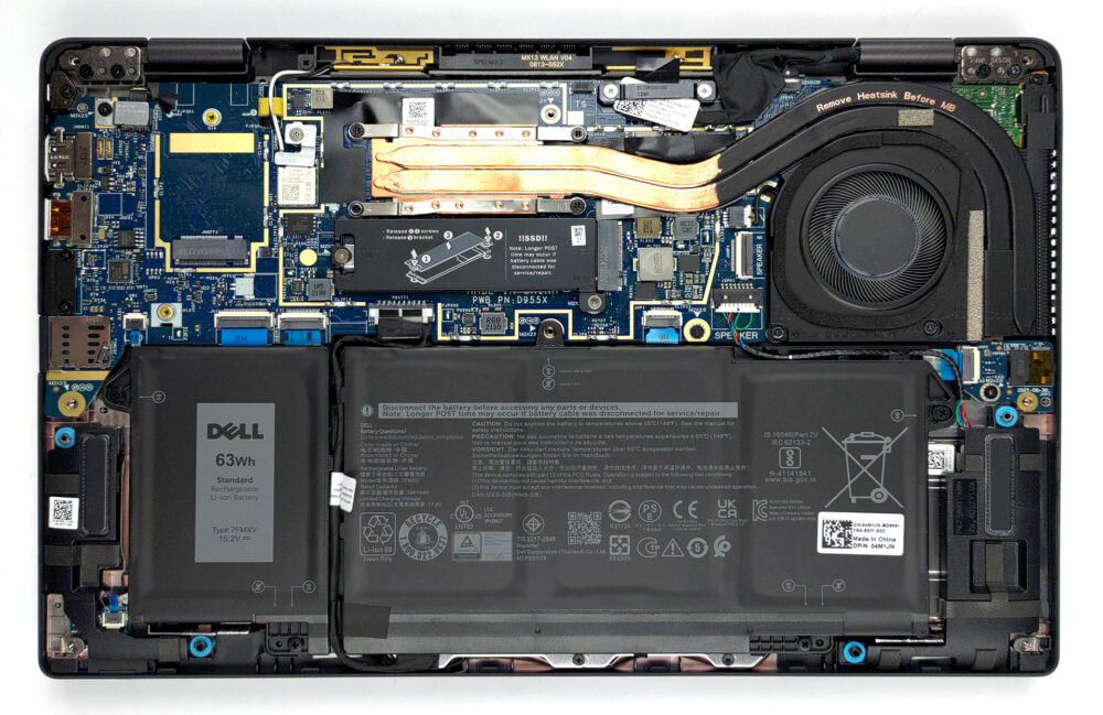 Intérieur du Dell Latitude 13 7320 - démontage et options de mise ...