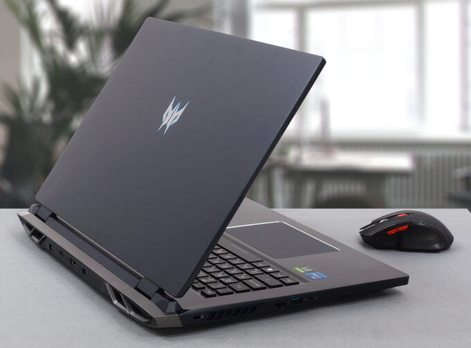 Acer Predator Helios 300 (PH317-56) review | LaptopMedia.com