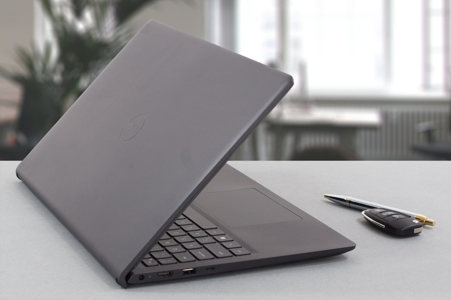 Dell Vostro 15 3525 review | LaptopMedia.com