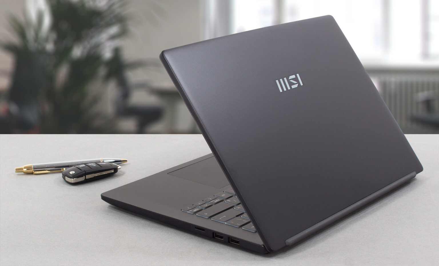MSI Modern 14 (C12M) review | LaptopMedia.com