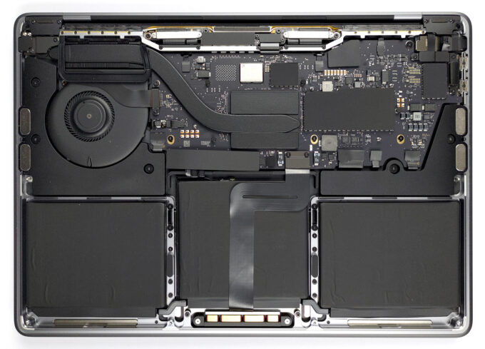 Inside Apple MacBook Pro 13 (2022) - Not disassembly and Not upgrade ...