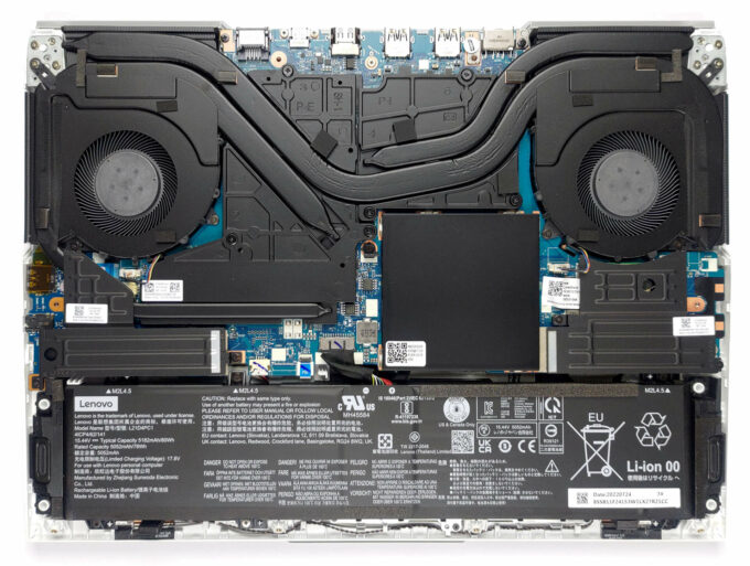 Inside Lenovo Legion 5i Pro (16