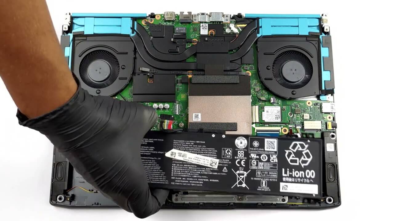 Inside Lenovo IdeaPad Gaming 3 (15