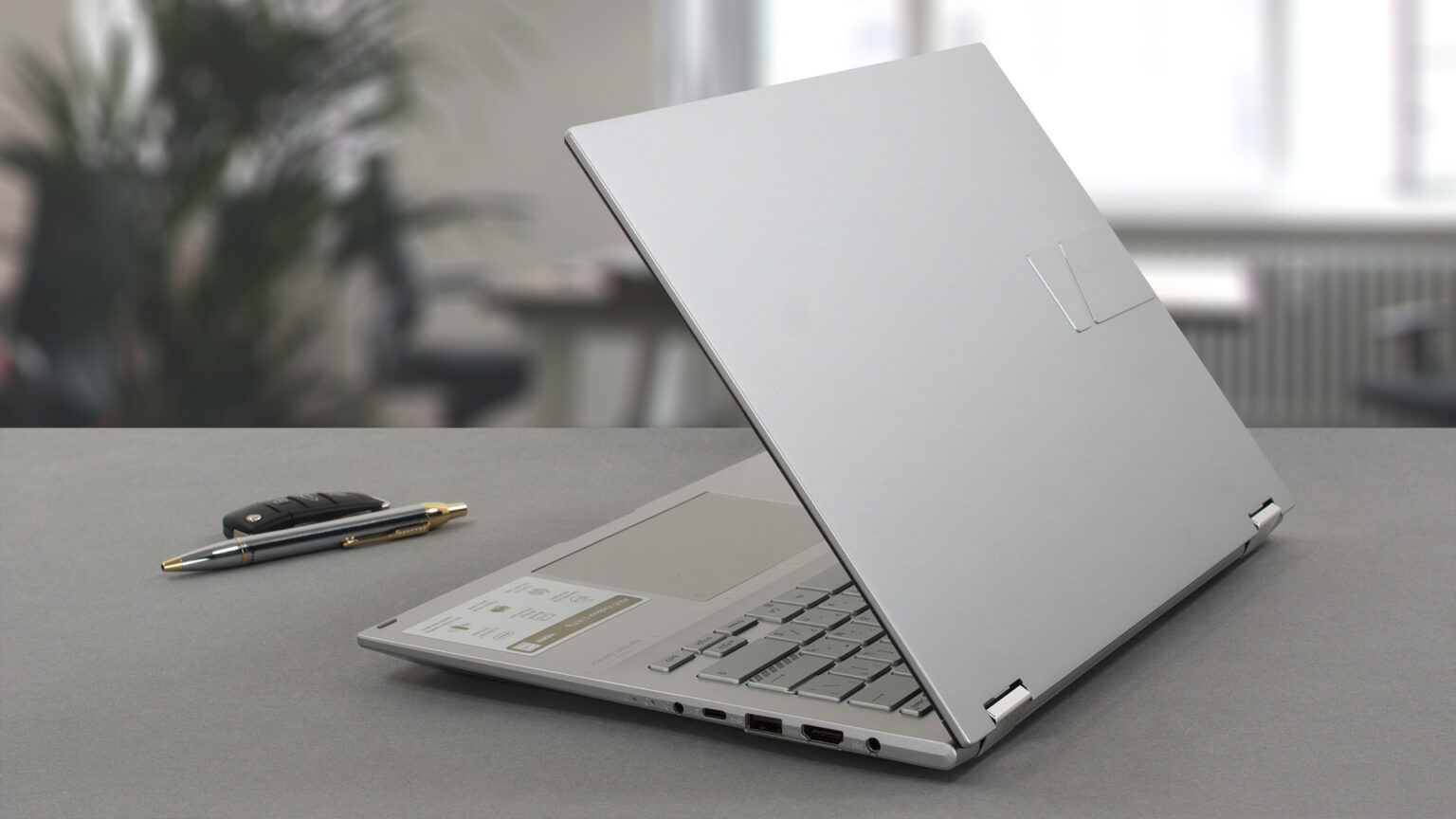 Film Protecteur D'Écran Upscreen Pour ASUS Vivobook S 14 Flip TN3402 - Anti-Rayures, Anti-Empreintes, Transparent HD