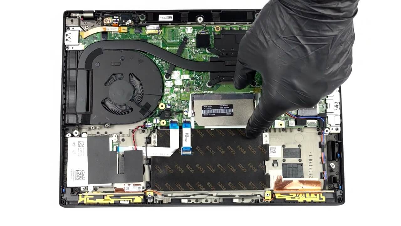 How to open Lenovo ThinkPad T14 Gen 3 - disassembly and upgrade options ...