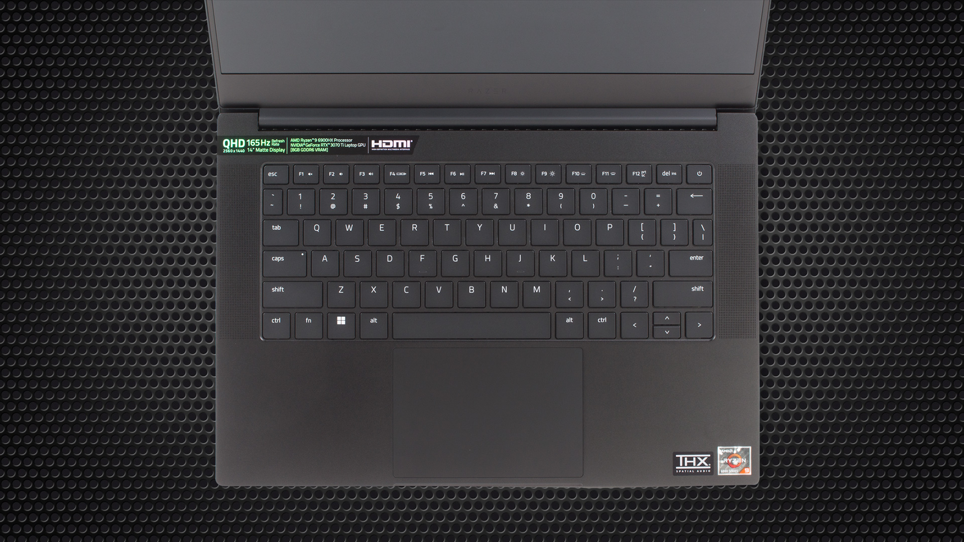 Razer Blade 14 (Early 2022)レビュー - こんな小さな筐体にどれだけの