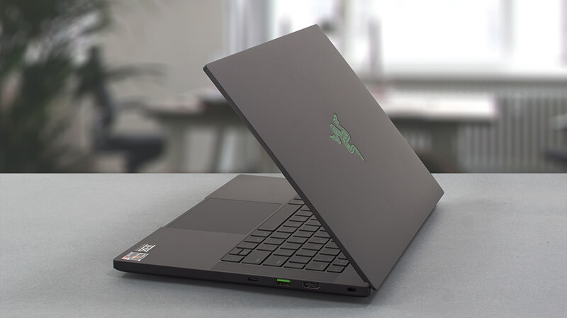 Razer Blade 14 (Early 2022)レビュー - こんな小さな筐体にどれだけの ...