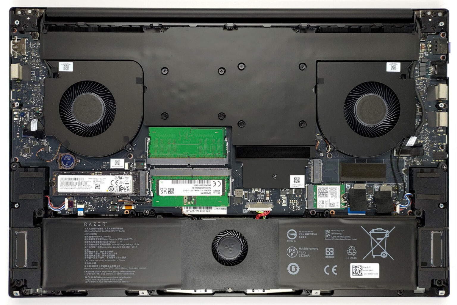 How to open Razer Blade 17 (Early 2022) - disassembly and upgrade ...