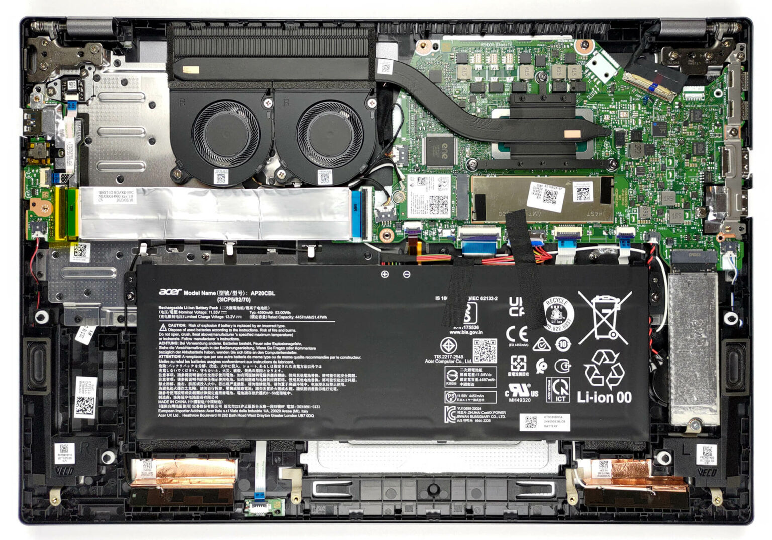 How to open Acer Swift Go 16 (SFG16-71) - disassembly and upgrade ...