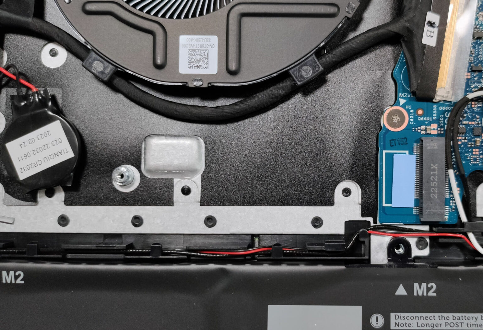 How to open Dell Vostro 16 5630 disassembly and upgrade options