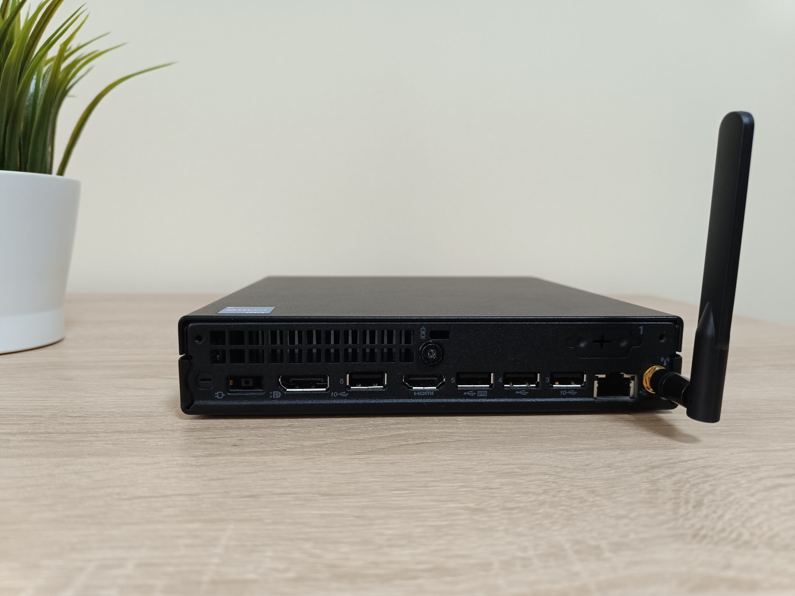 Lenovo ThinkCentre Neo 50q Gen 4 Review: A Quiet, Upgradable Lenovo ThinkCentre Neo 50q Gen 4 Review: A Quiet, Upgradable
