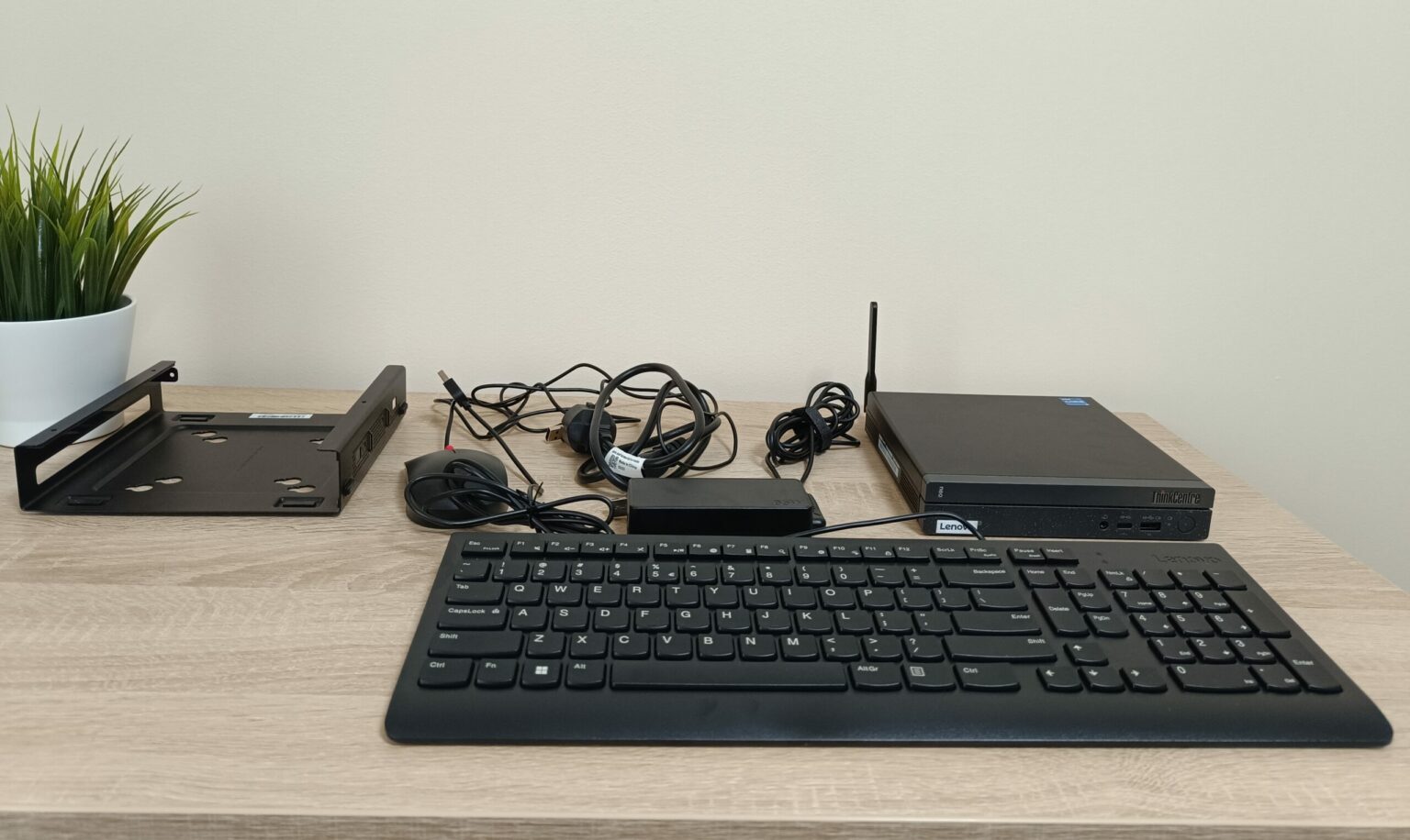 Lenovo Thinkcentre Neo 50q Gen 4 Review A Quiet Upgradable Mini Pc In