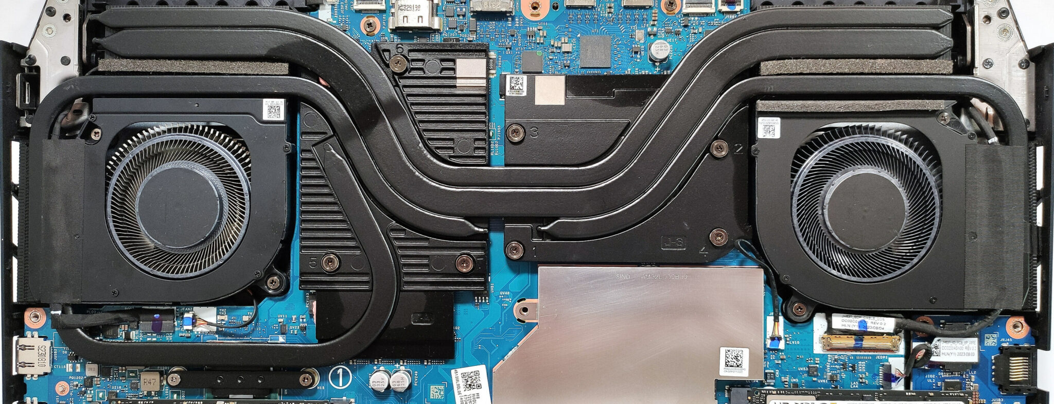 How to open Acer Predator Helios Neo 16 (PHN16-72) - disassembly and ...