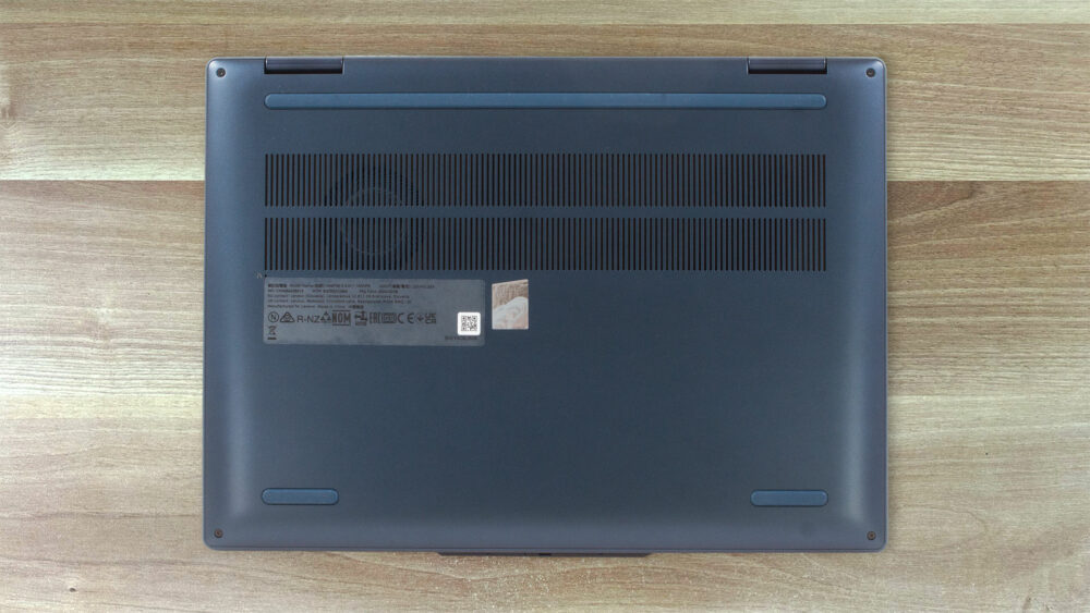 Réparation charnière ordinateur portable Lenovo ideapad 5-15ARE05