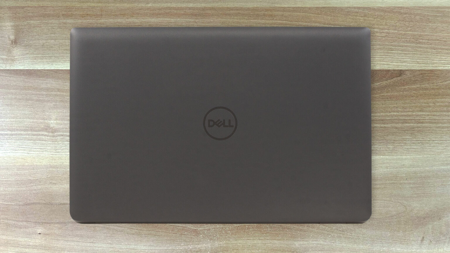 Dell Latitude 3550 review - A Workable Option with Quirks | LaptopMedia.com
