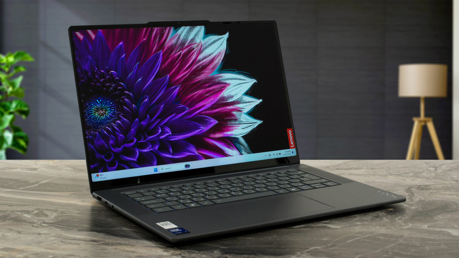 Lenovo Yoga Slim 7 (Gen 9, 15ILL9) review - Blazing Speed, Superb
