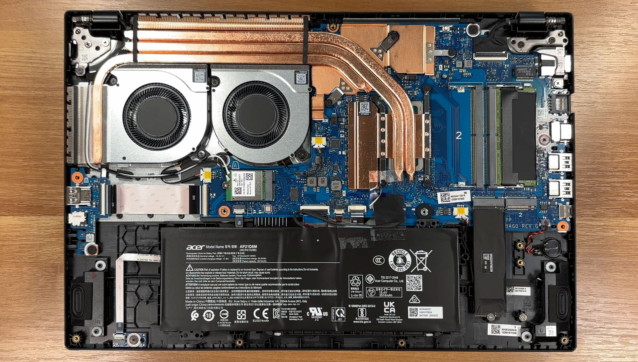 Acer Nitro V 15 (ANV15-52)の開け方 - 分解とアップグレード