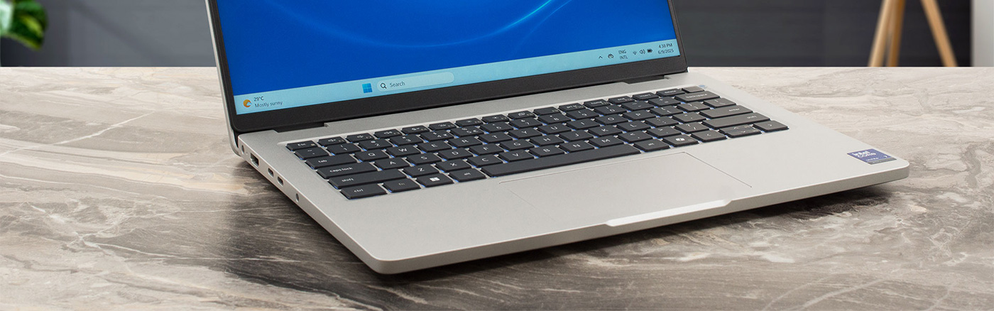 Dell Pro 14 (PC14250) レビュー - MacBookのようなエントリーレベルの